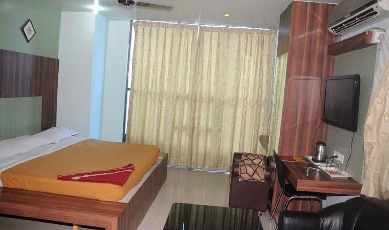 Hotel Bhubaneswari Classic Brahmapur Ngoại thất bức ảnh