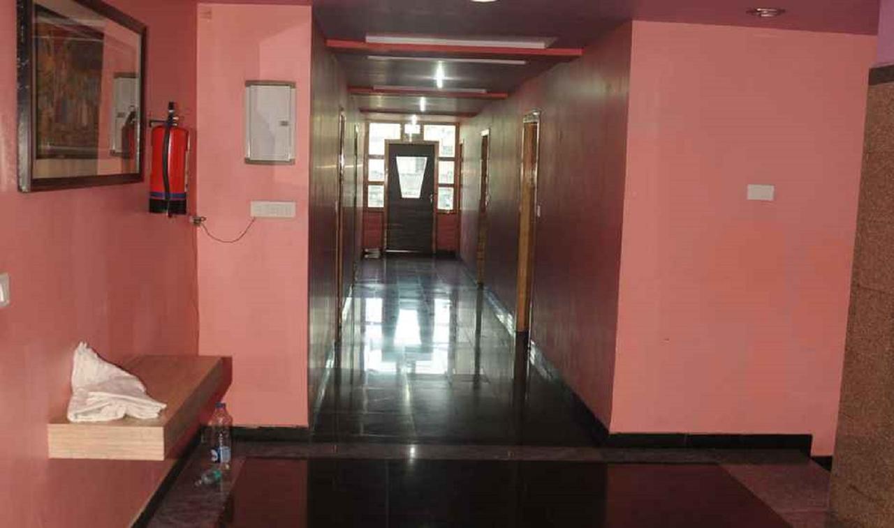 Hotel Bhubaneswari Classic Brahmapur Ngoại thất bức ảnh